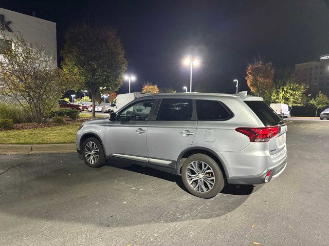 2017 Mitsubishi Outlander SEL