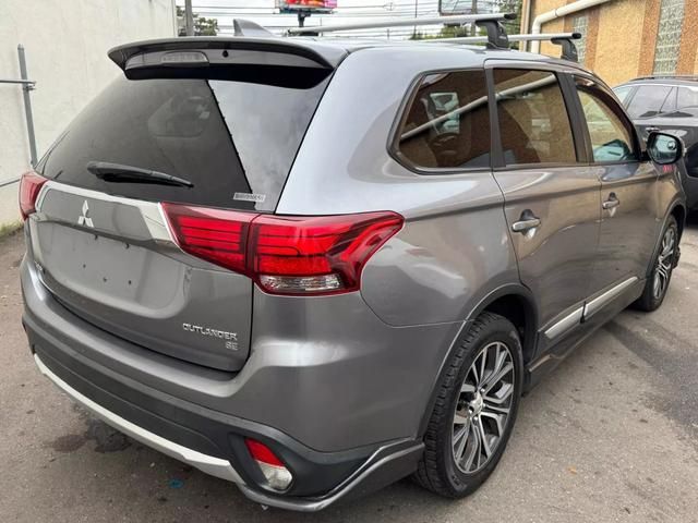 2017 Mitsubishi Outlander SEL