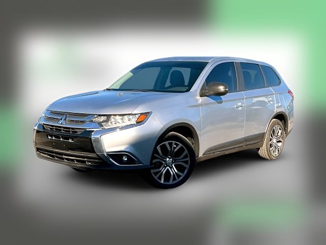 2017 Mitsubishi Outlander SE