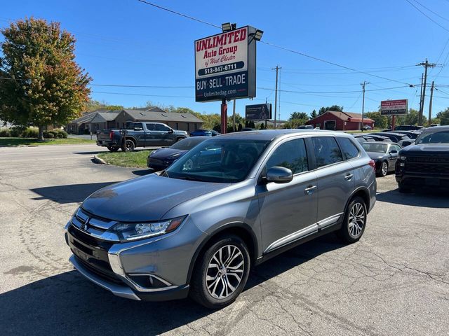 2017 Mitsubishi Outlander SE