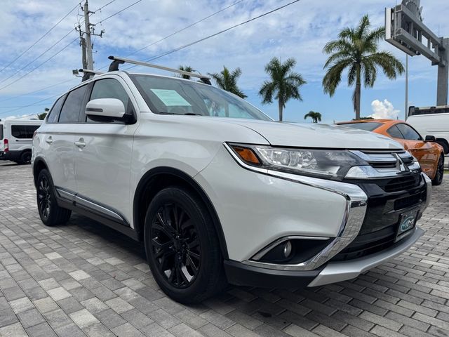 2017 Mitsubishi Outlander SE