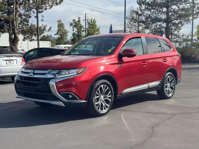 2017 Mitsubishi Outlander SE