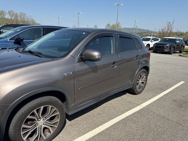2017 Mitsubishi Outlander Sport ES 2.0