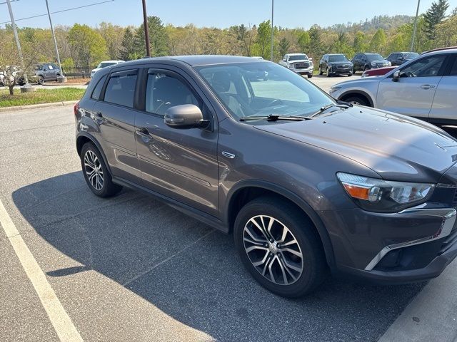 2017 Mitsubishi Outlander Sport ES 2.0