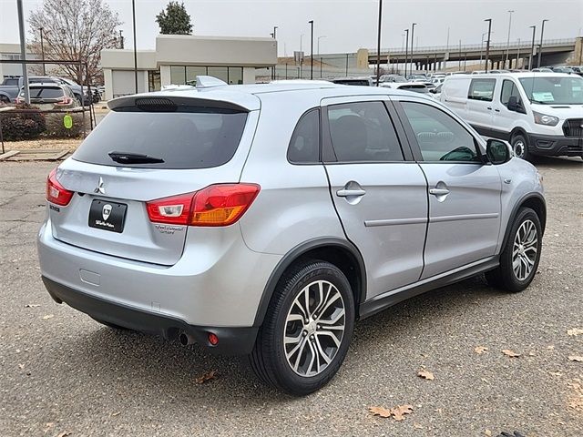 2017 Mitsubishi Outlander Sport SE 2.4