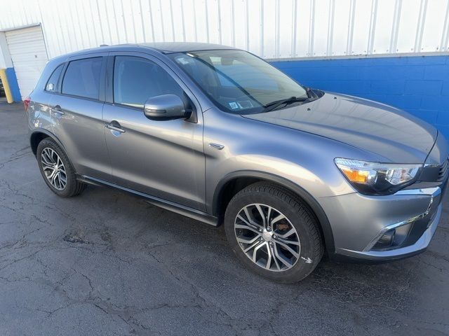 2017 Mitsubishi Outlander Sport SE 2.4