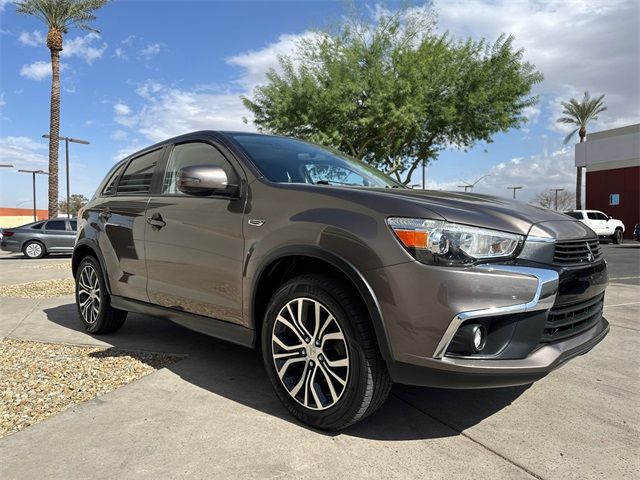 2017 Mitsubishi Outlander Sport SE 2.4