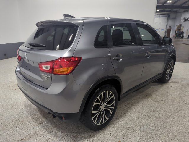 2017 Mitsubishi Outlander Sport SE 2.4