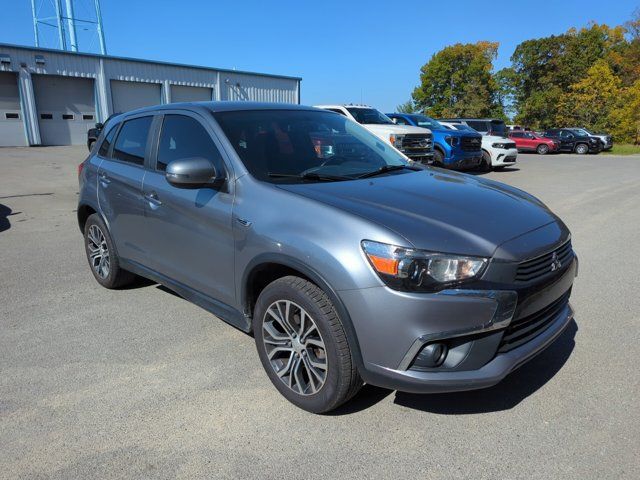 2017 Mitsubishi Outlander Sport SE 2.4