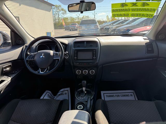 2017 Mitsubishi Outlander Sport SE 2.4