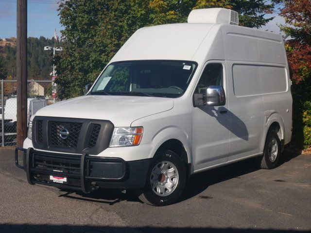 2017 Nissan NV SV