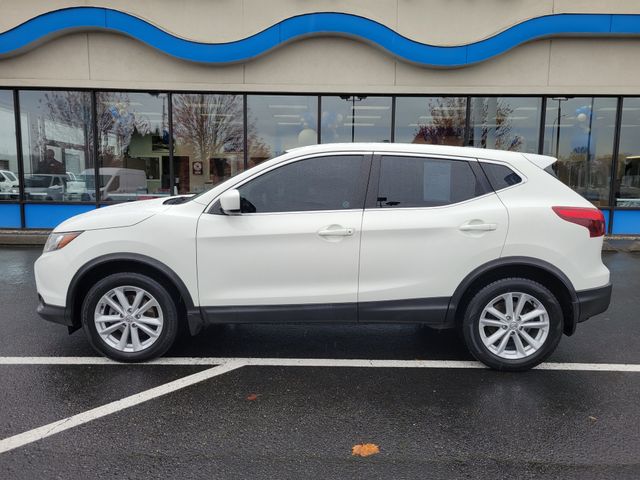 2017 Nissan Rogue Sport S