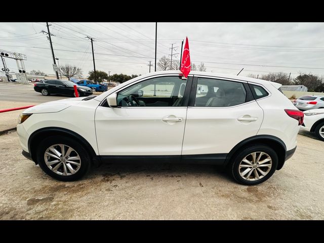 2017 Nissan Rogue Sport S