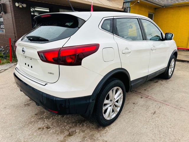 2017 Nissan Rogue Sport S