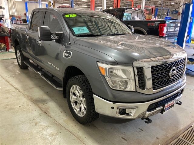 2017 Nissan Titan XD SV