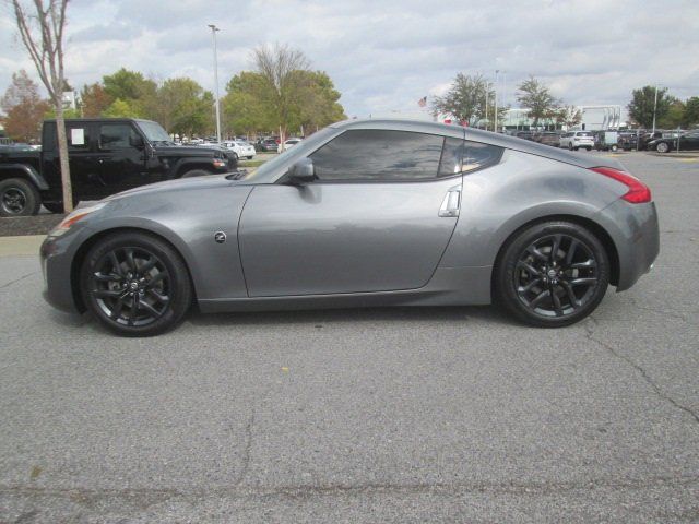 2017 Nissan 370Z Base