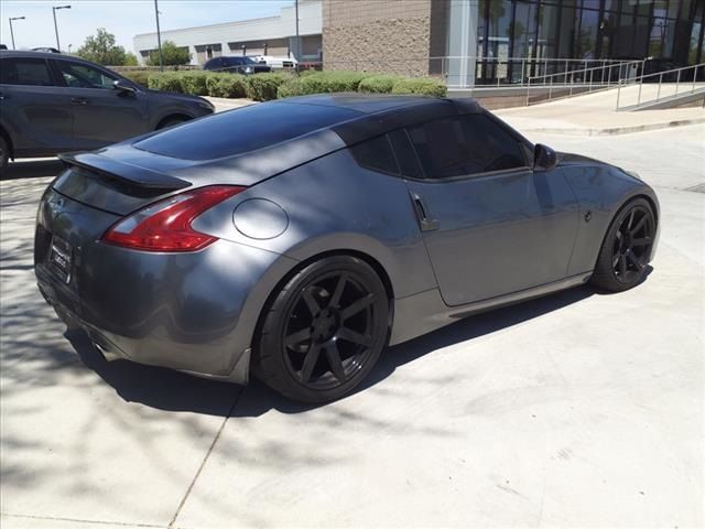 2017 Nissan 370Z Base