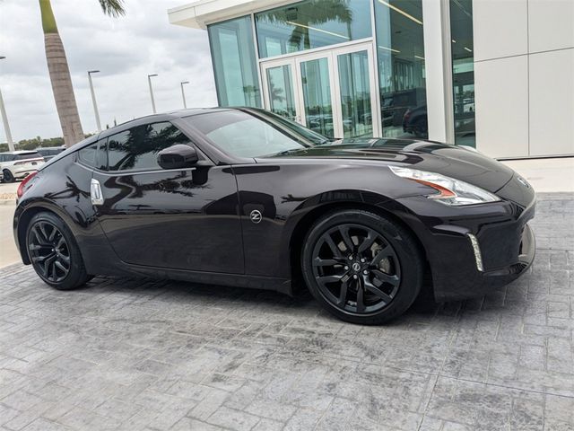 2017 Nissan 370Z Base