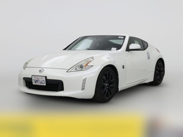 2017 Nissan 370Z Base