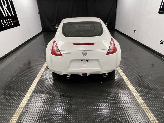 2017 Nissan 370Z Base