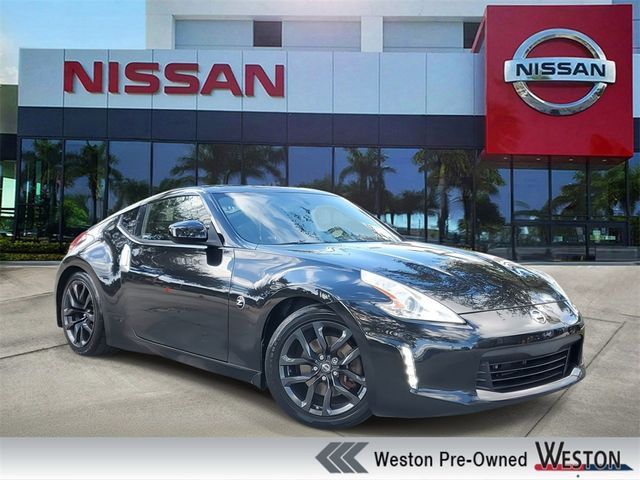 2017 Nissan 370Z Base