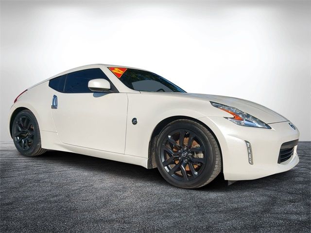 2017 Nissan 370Z Base