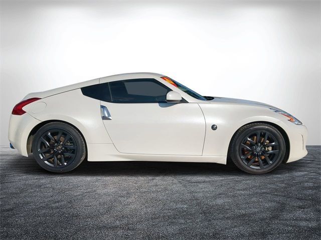 2017 Nissan 370Z Base