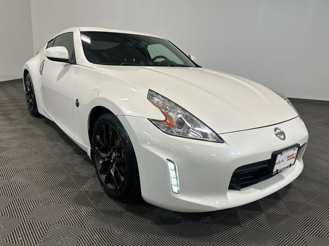 2017 Nissan 370Z Touring