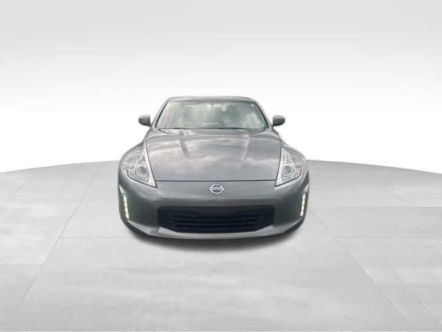 2017 Nissan 370Z Base