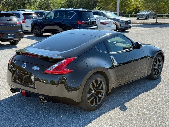 2017 Nissan 370Z Base