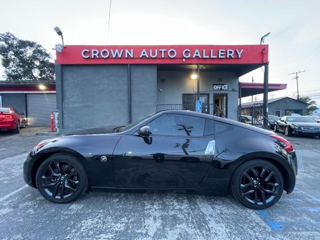2017 Nissan 370Z Base