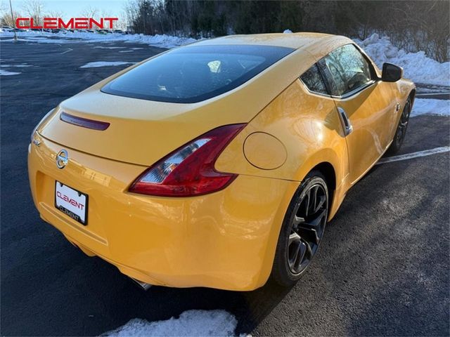 2017 Nissan 370Z Base