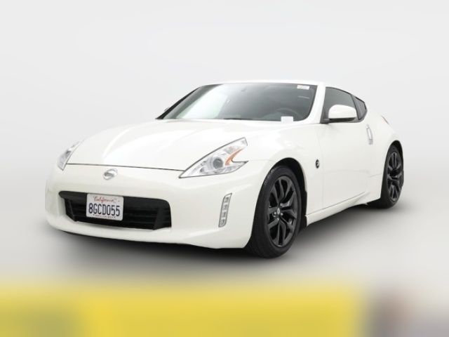 2017 Nissan 370Z Base