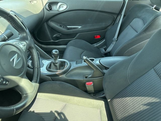 2017 Nissan 370Z Sport