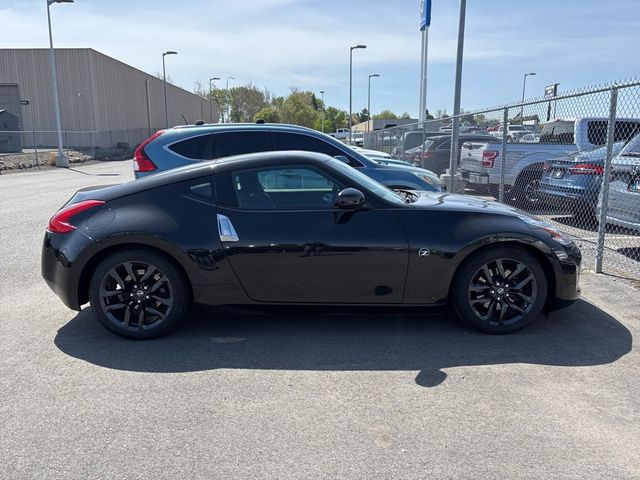 2017 Nissan 370Z Sport
