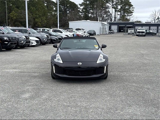 2017 Nissan 370Z Base