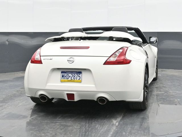 2017 Nissan 370Z 