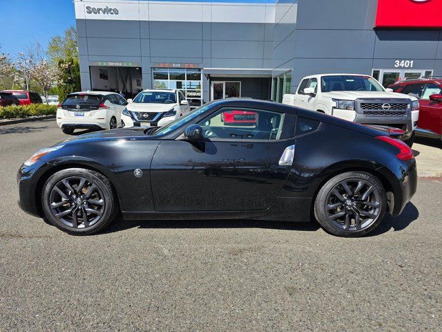 2017 Nissan 370Z Touring
