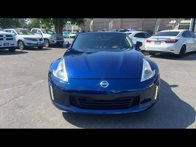 2017 Nissan 370Z Base
