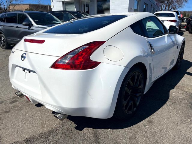 2017 Nissan 370Z Base