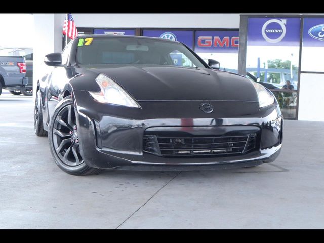 2017 Nissan 370Z Base