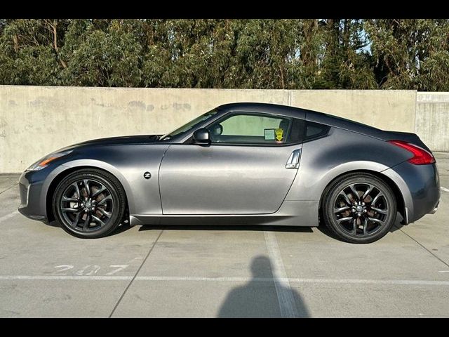 2017 Nissan 370Z Base