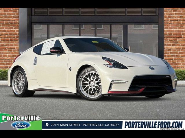 2017 Nissan 370Z Base