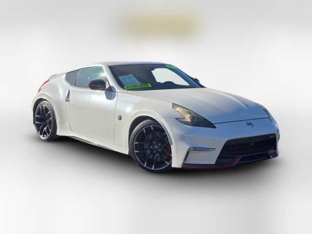 2017 Nissan 370Z NISMO