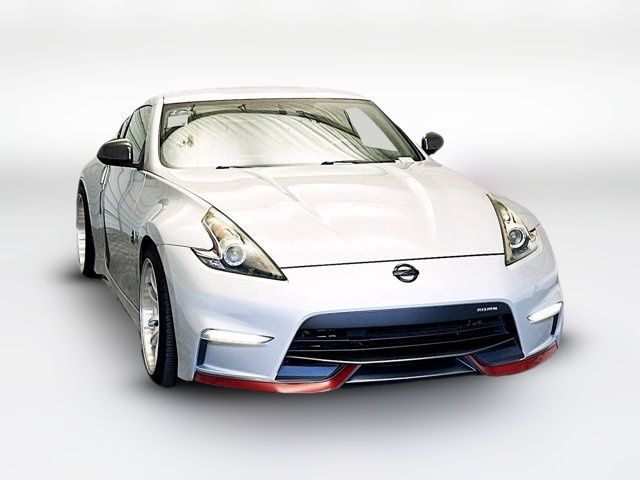 2017 Nissan 370Z NISMO