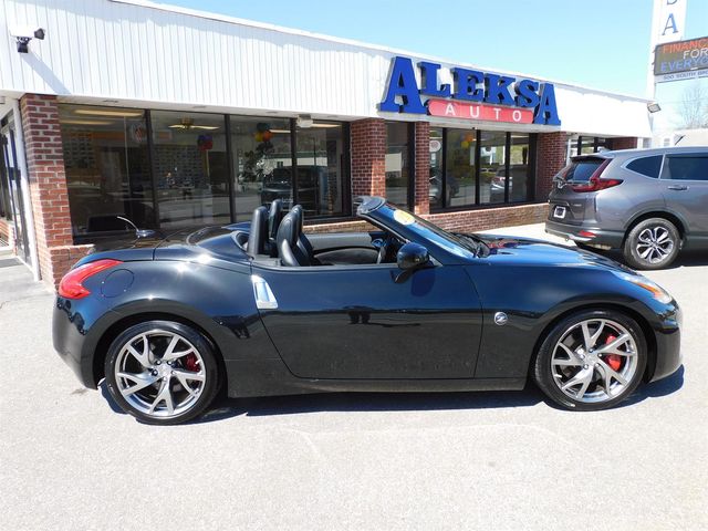 2017 Nissan 370Z Touring Sport