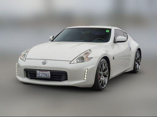 2017 Nissan 370Z Sport