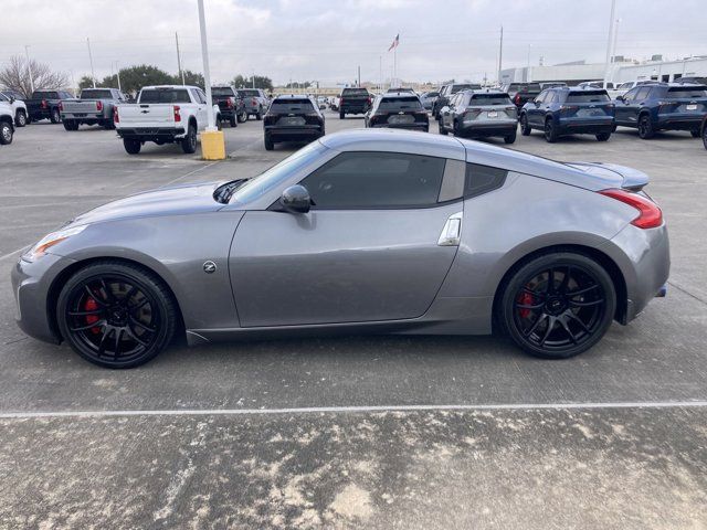 2017 Nissan 370Z Sport