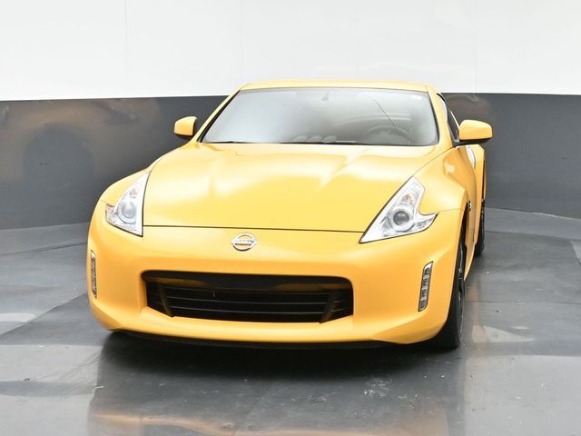 2017 Nissan 370Z Base