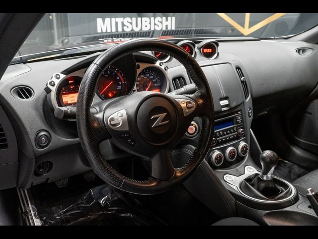 2017 Nissan 370Z Sport